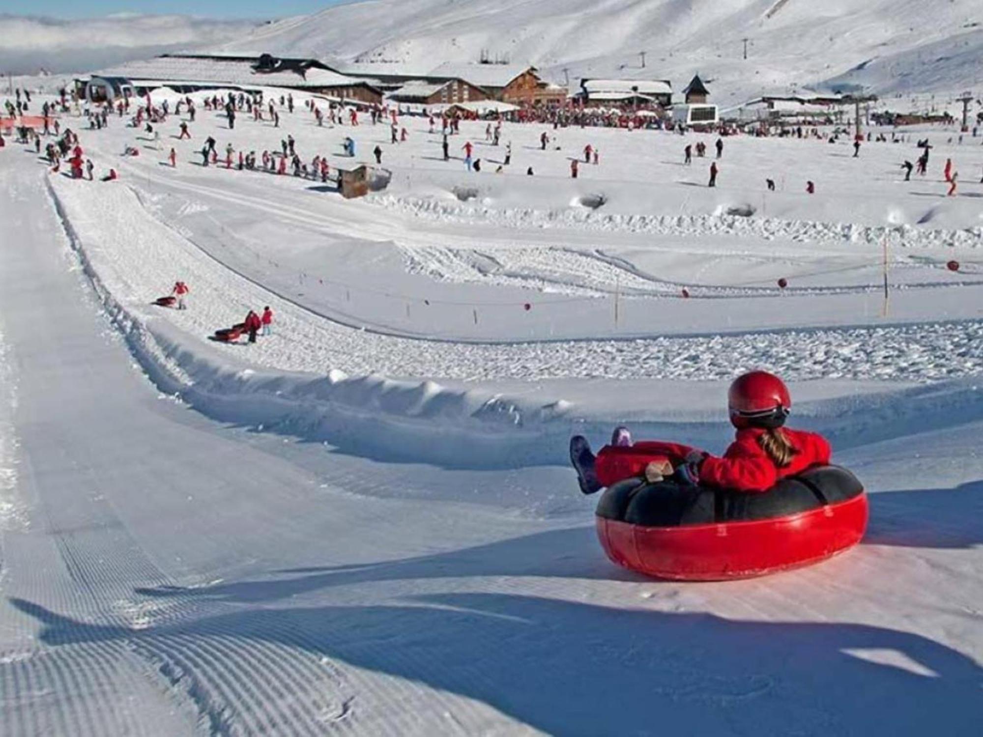 En 8 Personas Con Garaje, Cerca De Pistas * Sierra Nevada